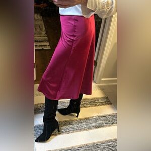 Hot pink satin skirt by Rachel Zoe, size 2, like new